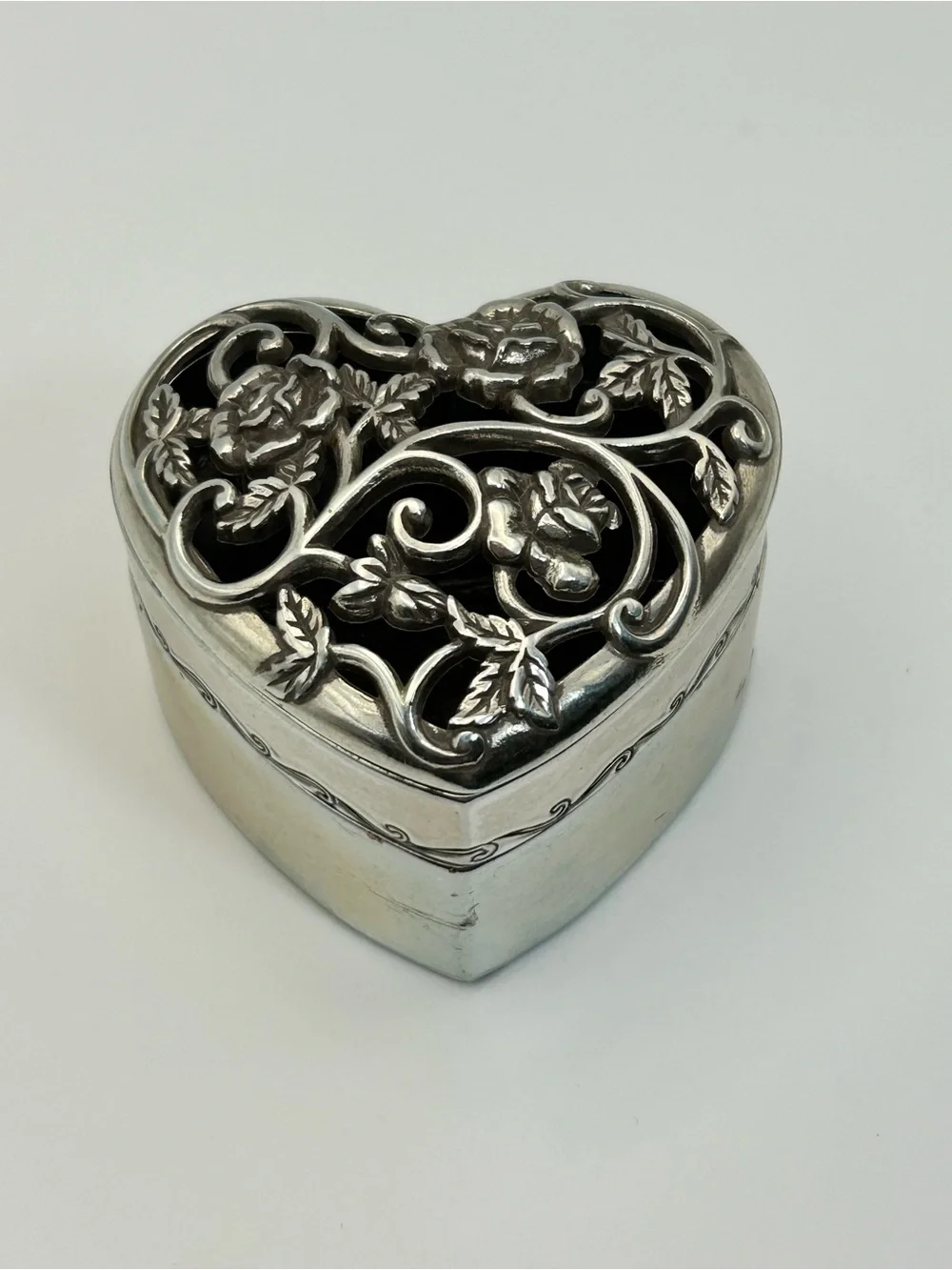 Brighton Collectibles Floral Heart Trinket Dish About 2